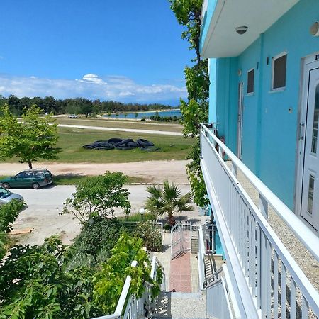 Karagiannis Aparthotel Keramoti  Exterior photo